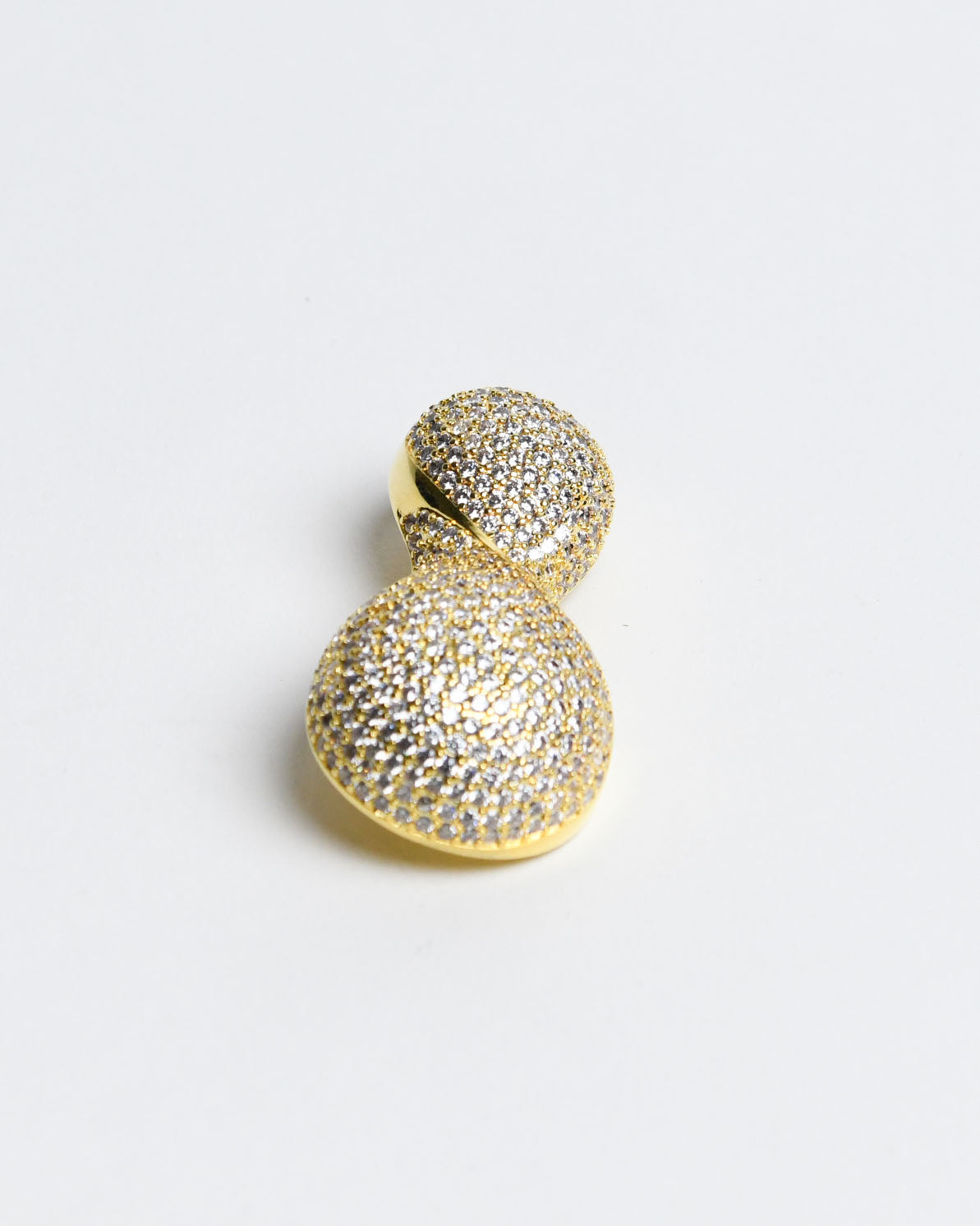 Lubi Brooch