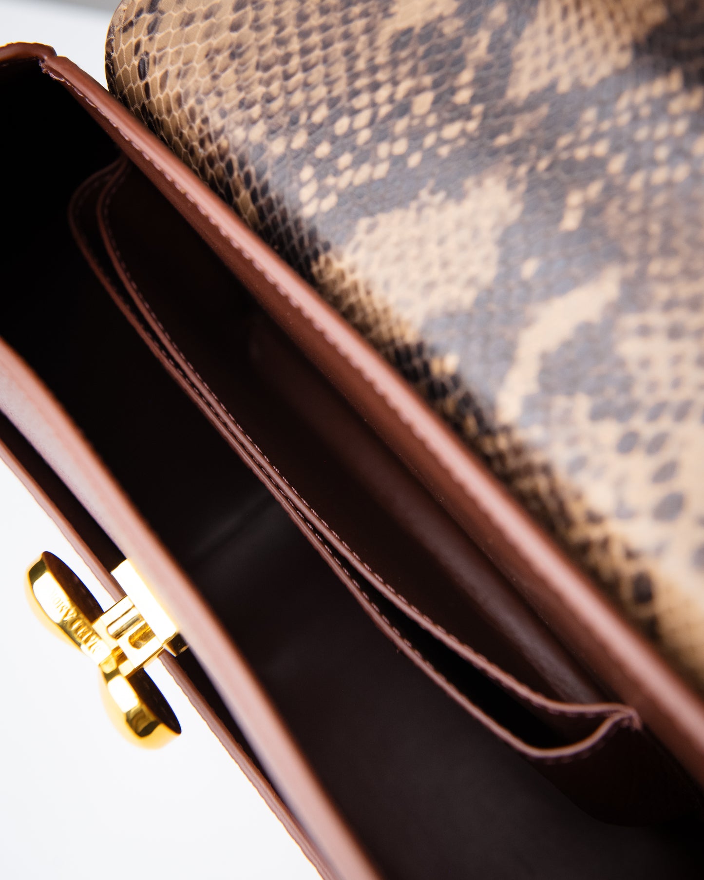 Aisa Handbag Brown
